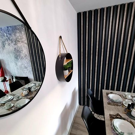 Apartament Jelonek W Karkonoszach เยเลเนียกูรา ภายนอก รูปภาพ
