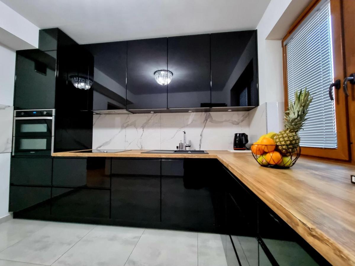Apartament Jelonek W Karkonoszach เยเลเนียกูรา ภายนอก รูปภาพ
